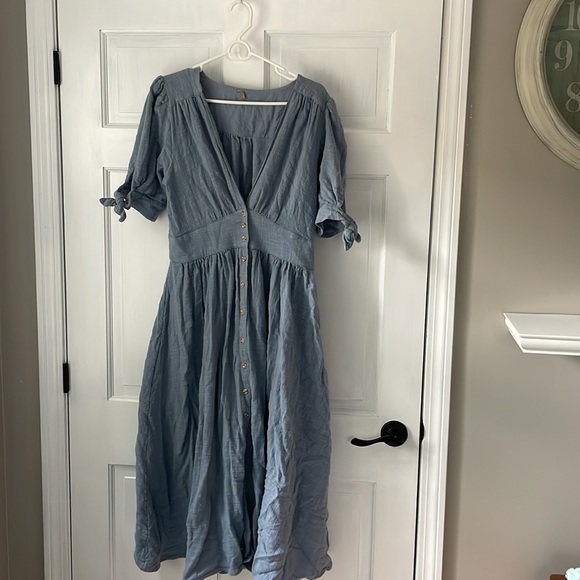 Free People adorable LOVE OF MY LIFE Midi Dress - Picture 6 of 9